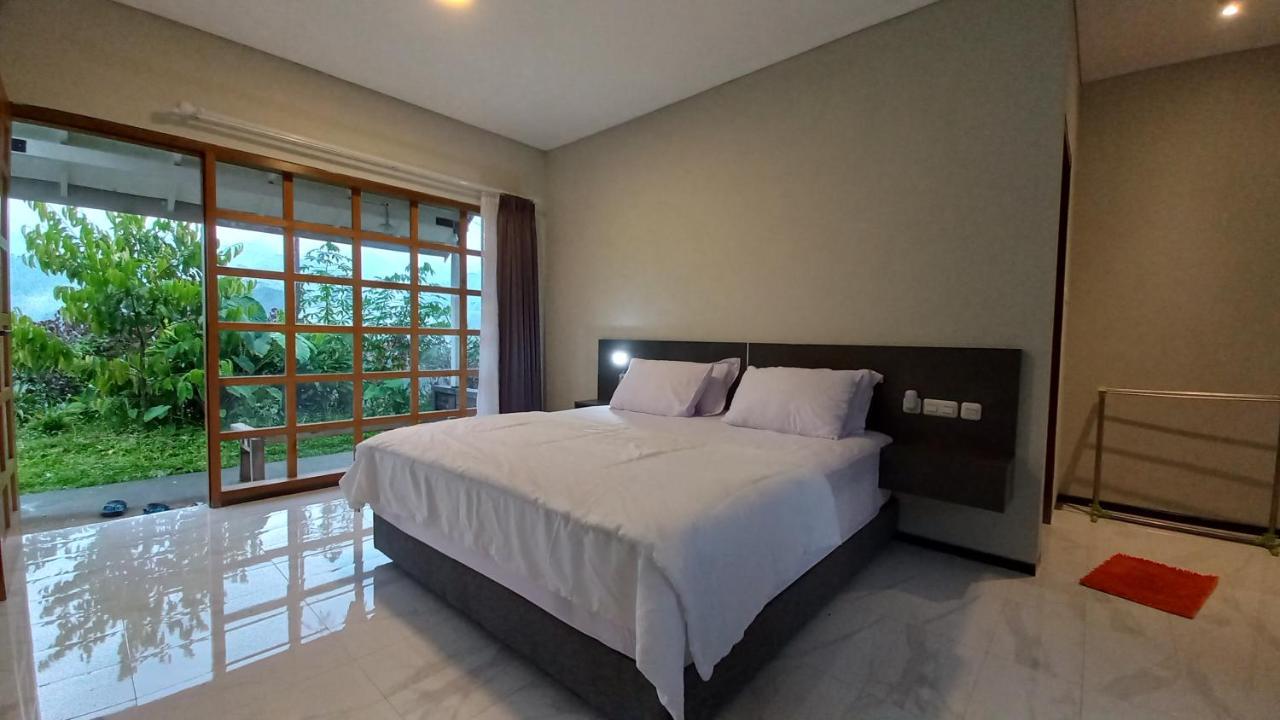 Mountain Ecolodge Malang Exterior photo