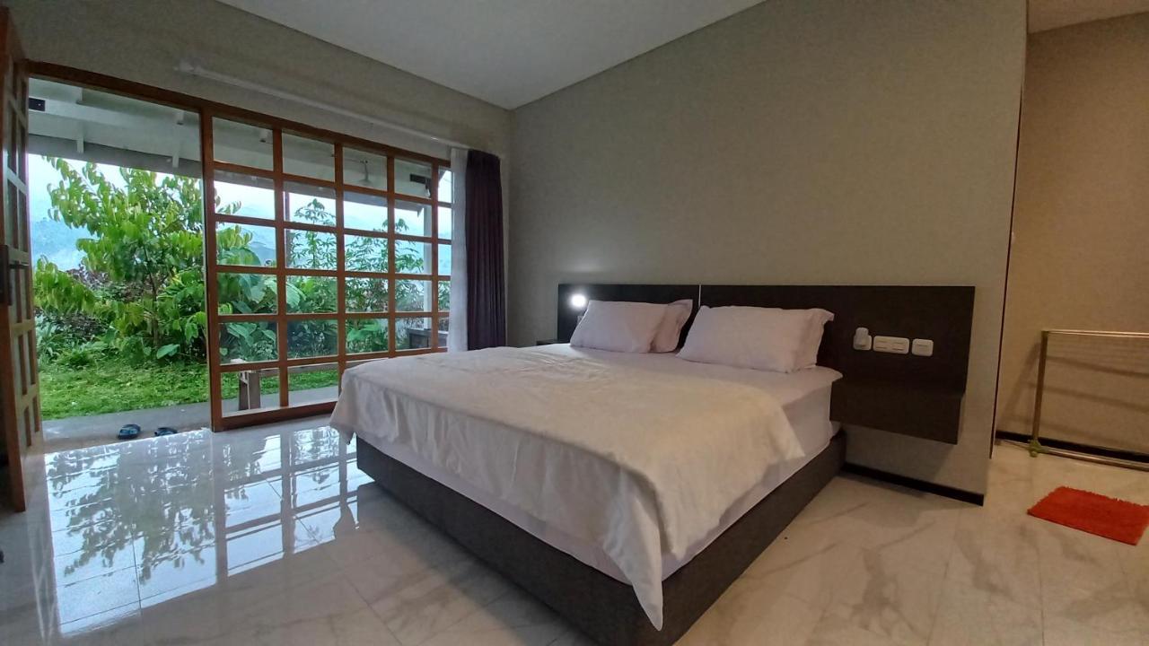 Mountain Ecolodge Malang Exterior photo